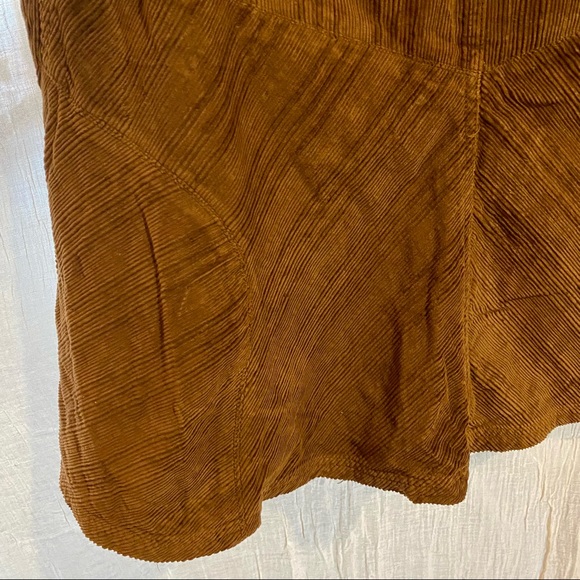 Brown corduroy knee length skirt - Picture 10 of 14